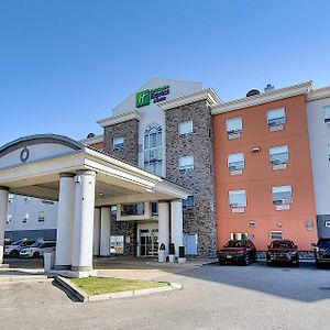 Holiday Inn Express Airport Calgary By Ihg